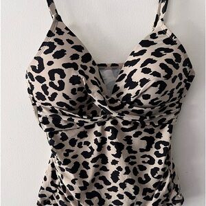 Bathing suit top never worn